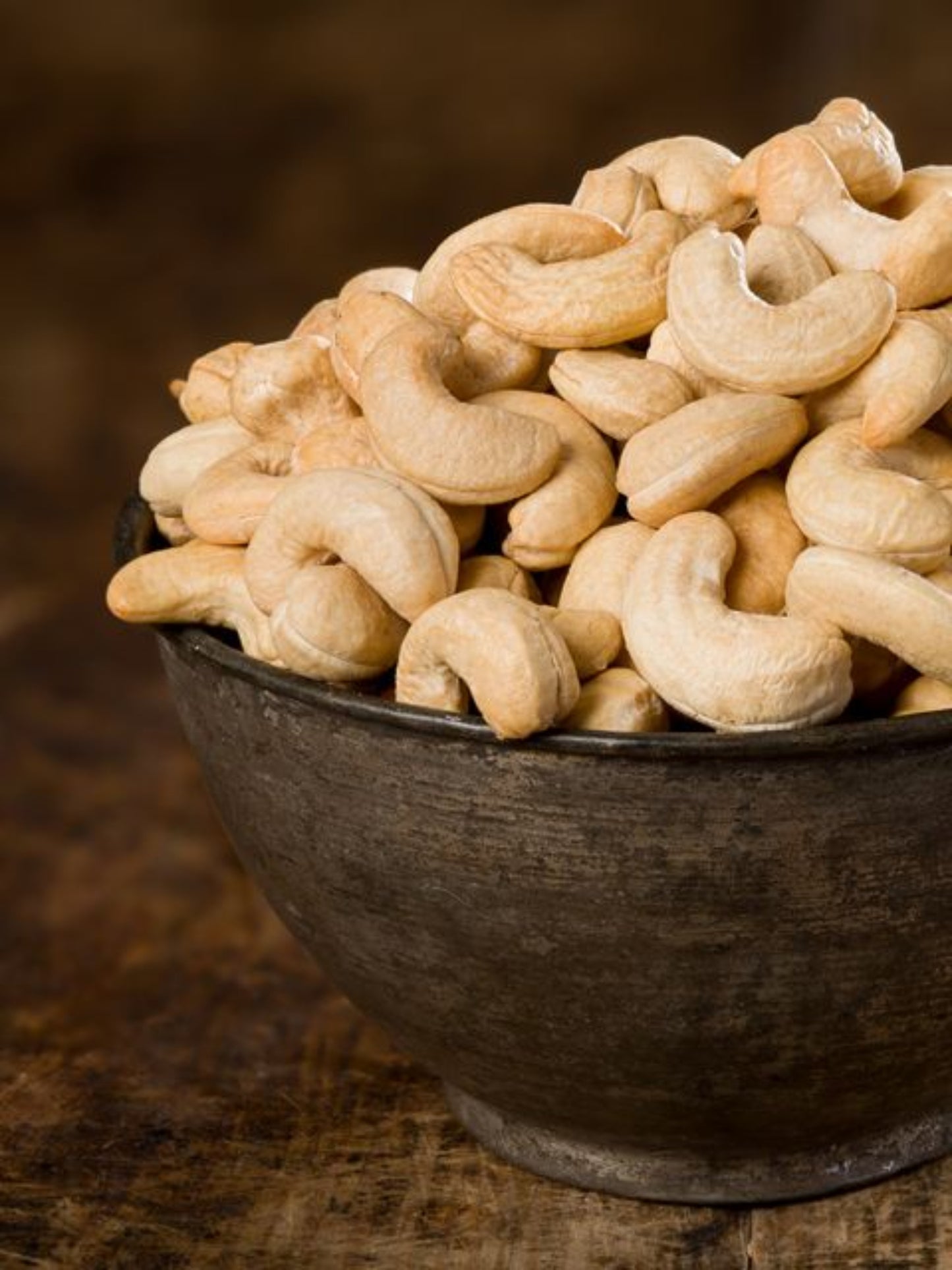 TATA SAMPANN CASHEWS 200GM (KAJU)