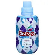 EZEE LIQUID DETERGENT 500 ML BOTTLE.