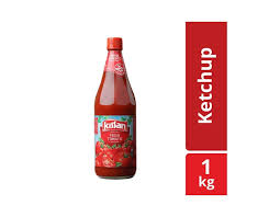 KISSAN TOMATO KETCHUP 1 KG BOTTLE.