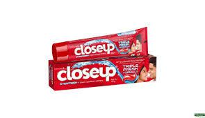 CLOSEUP RED HOT TOOTH PASTE 150 GM