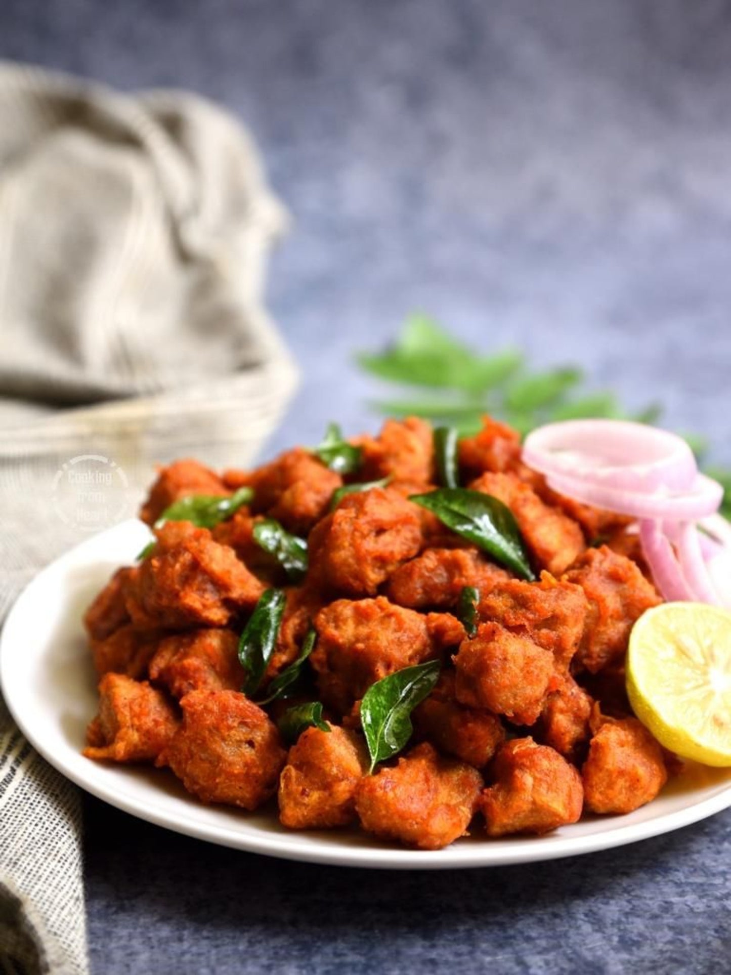 RUCHI NUTRELLA MINI CHUNKS 200 GM BOX. ( NUTRI )