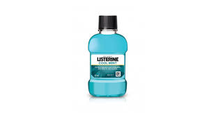 LISTERINE COOL MINT MOUTH WASH 80 ML BOTTLE.
