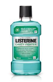 LISTERINE CAVITY FIGHTER MOUTH WASH 250 ML BOTTLE.